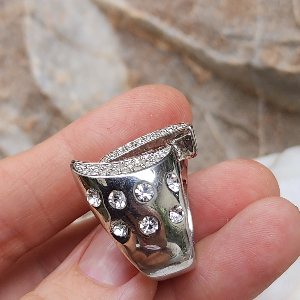 Statement Silver Ring White Crystals Macy's 2 Moon Cocktail Ring - Picture 11 of 15